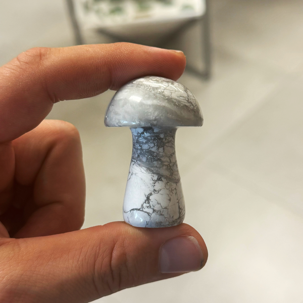 Howlite Mushroom