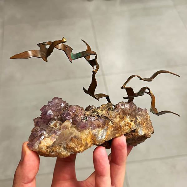 Amethyst with Copper Seagulls