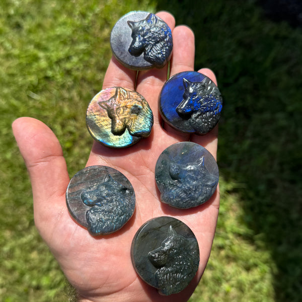 1.5" Labradorite Wolves